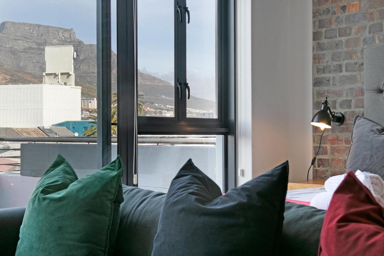 קייפטאון Urban Artisan Luxury Suites By Totalstay מראה חיצוני תמונה