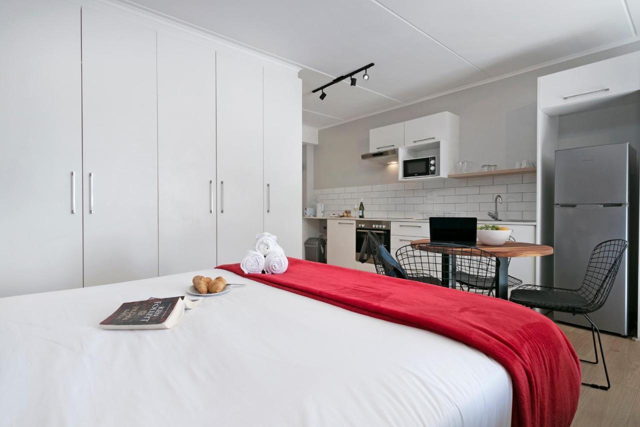 קייפטאון Urban Artisan Luxury Suites By Totalstay מראה חיצוני תמונה