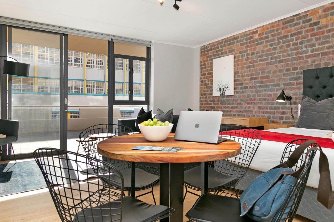קייפטאון Urban Artisan Luxury Suites By Totalstay מראה חיצוני תמונה