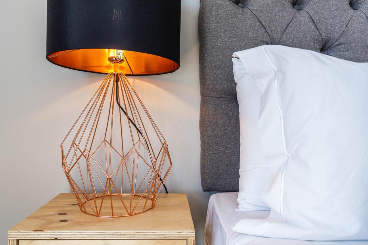 קייפטאון Urban Artisan Luxury Suites By Totalstay מראה חיצוני תמונה
